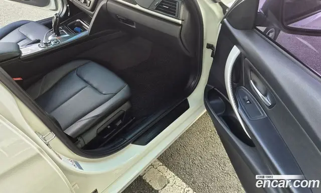 BMW 3 серия 2012 2.0 автомат (гидро), миниатюра 12