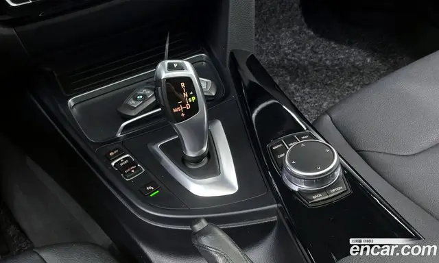 BMW 3 серия 2018 2.0 автомат (гидро), миниатюра 11
