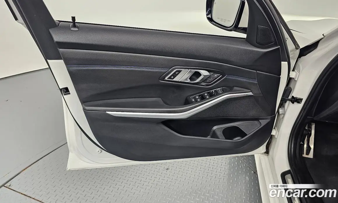 BMW 3 серия 2019 2.0 автомат (гидро), фото 14 BMW 3 серия 2019 2.0 автомат (гидро), фото 14