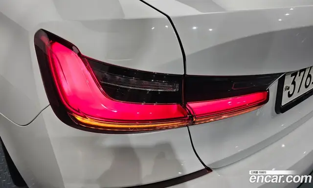 BMW 3 серия 2019 2.0 автомат (гидро), миниатюра 9 BMW 3 серия 2019 2.0 автомат (гидро), миниатюра 9