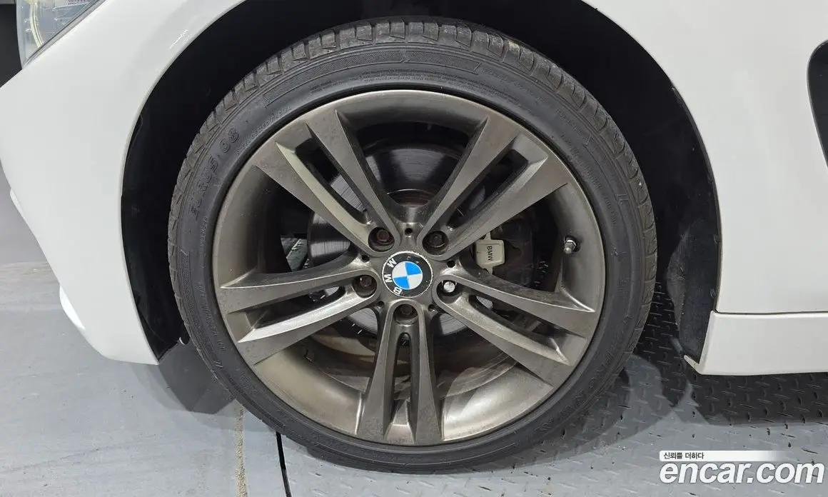 BMW 4 серия 2015 2.0 автомат (гидро), фото 5