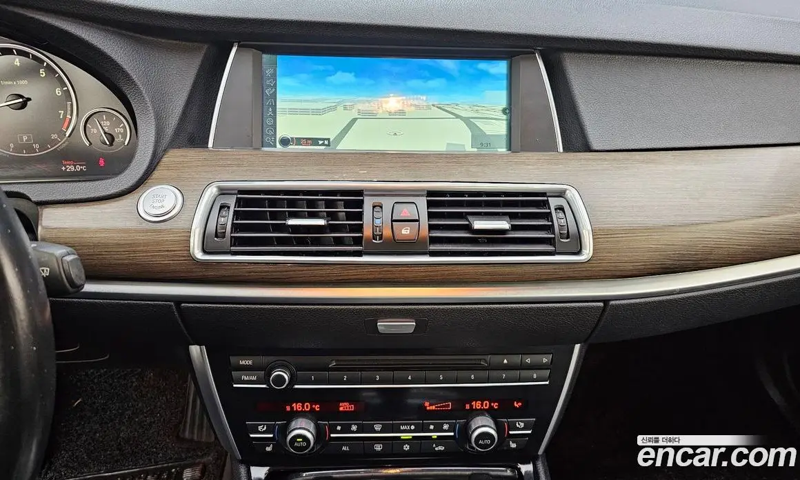 BMW 5 серия 2011 3.0 автомат (гидро), фото 13