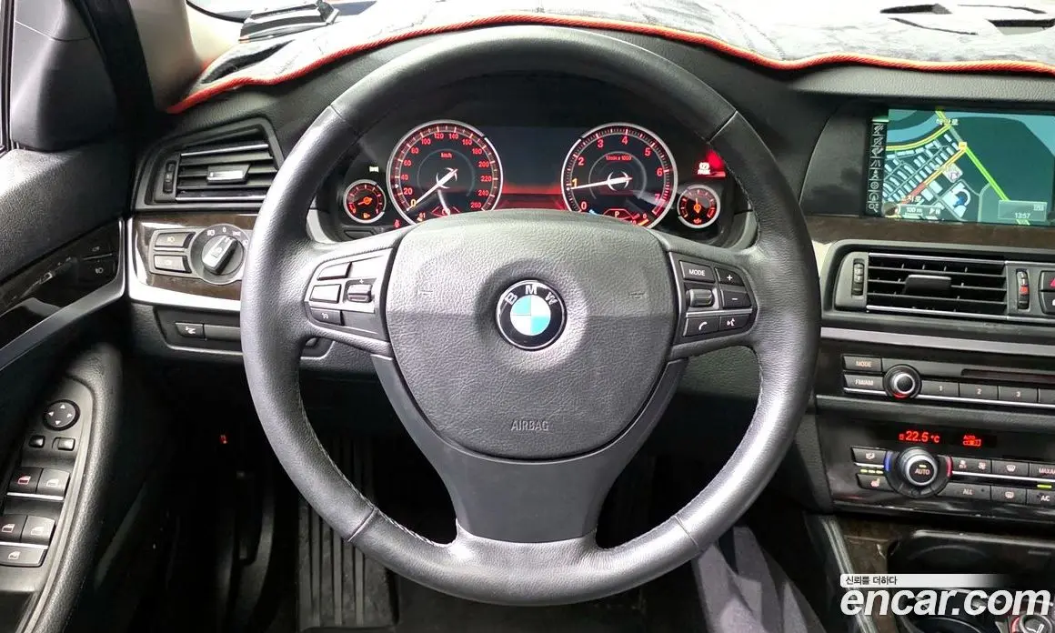 BMW 5 серия 2013 2.0 автомат (гидро), фото 13