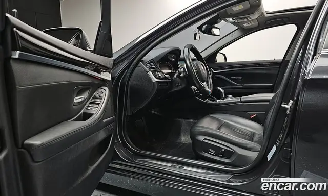 BMW 5 серия 2015 2.0 автомат (гидро), миниатюра 10