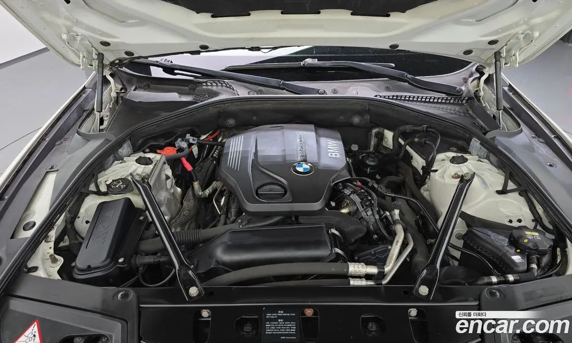 BMW 5 серия 2015 2.0 автомат (гидро), фото 6
