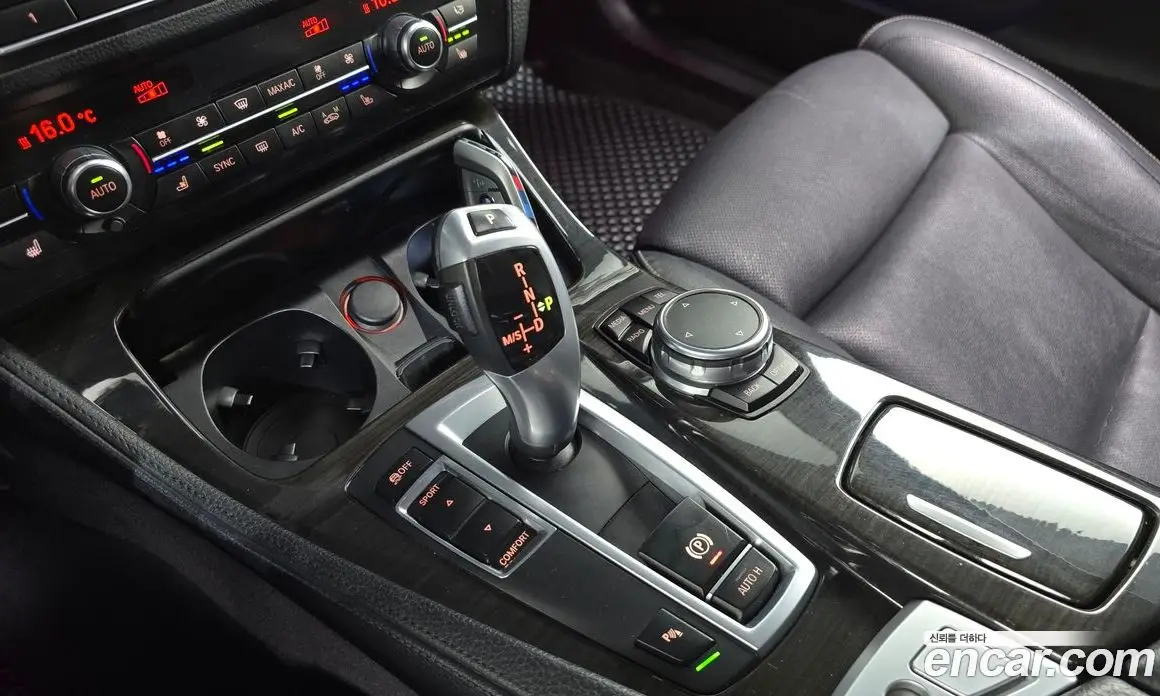 BMW 5 серия 2015 2.0 автомат (гидро), фото 9