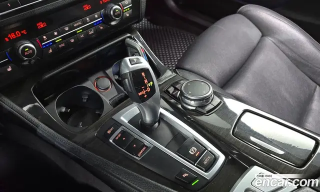 BMW 5 серия 2015 2.0 автомат (гидро), миниатюра 9