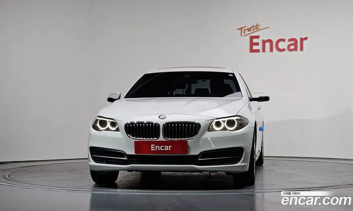 BMW 5 серия 2015 2.0 автомат (гидро), фото 3
