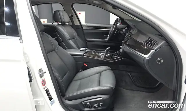 BMW 5 серия 2016 2.0 автомат (гидро), миниатюра 11