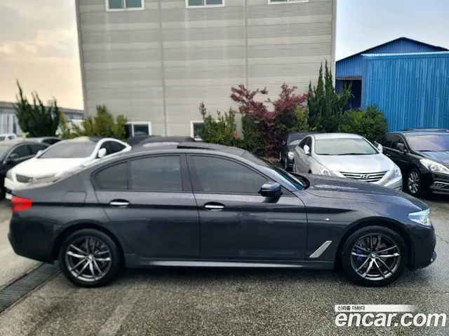 BMW 5 серия 2017 2.0 автомат (гидро), миниатюра 7