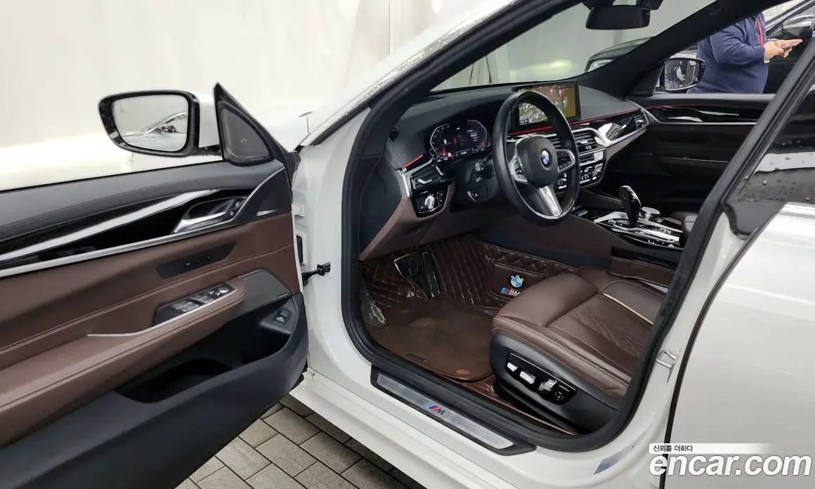 BMW 6 серия 2023 3.0 автомат (гидро), фото 10