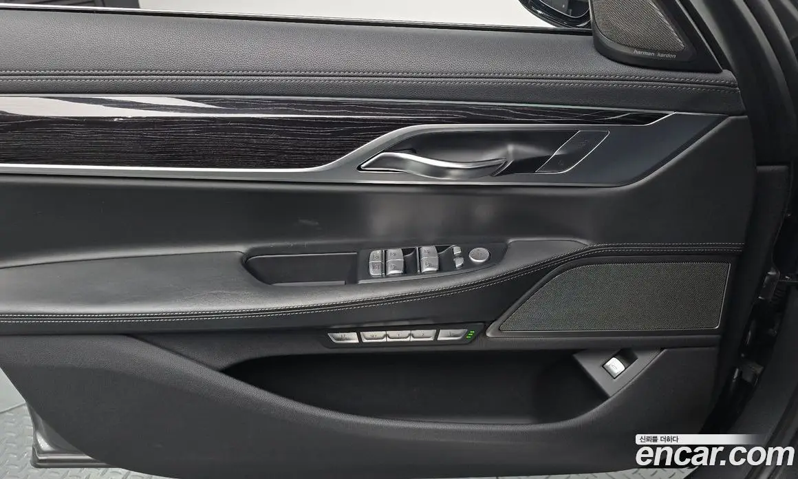 BMW 7 серия 2017 3.0 автомат (гидро), фото 14