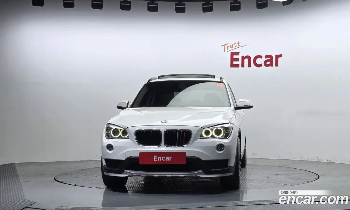 BMW X1 2015 2.0 автомат (гидро), фото 3