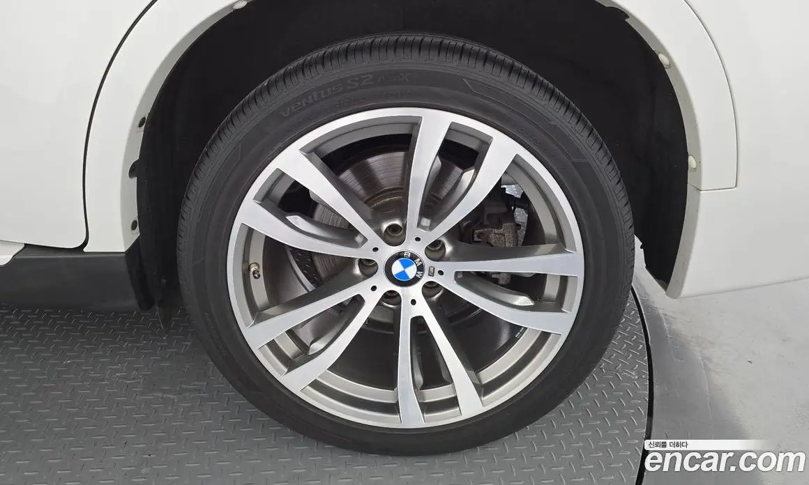 BMW X6 2018 3.0 автомат (гидро), фото 6 BMW X6 2018 3.0 автомат (гидро), фото 6