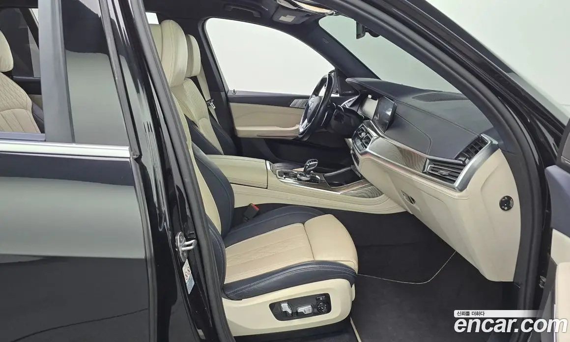 BMW X7 2019 3.0 автомат (гидро), фото 11