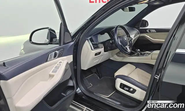 BMW X7 2019 3.0 автомат (гидро), миниатюра 10