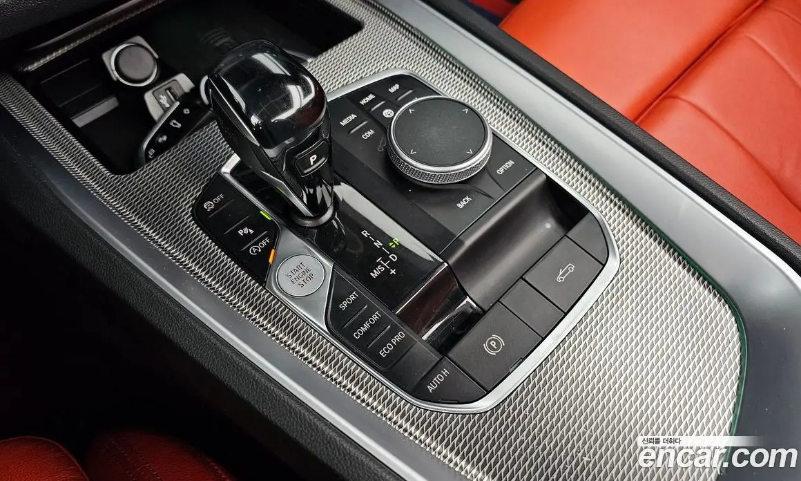 BMW Z4 2019 2.0 автомат (гидро), фото 12