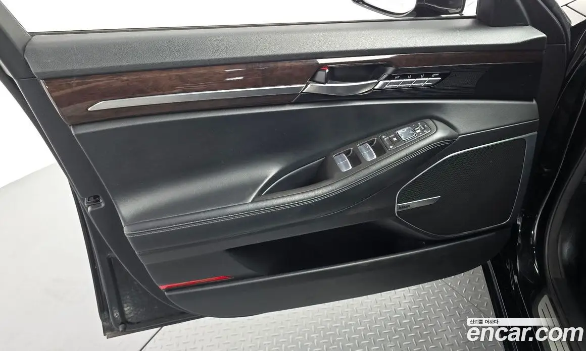 Genesis EQ900 2016 3.8 автомат (гидро), фото 14
