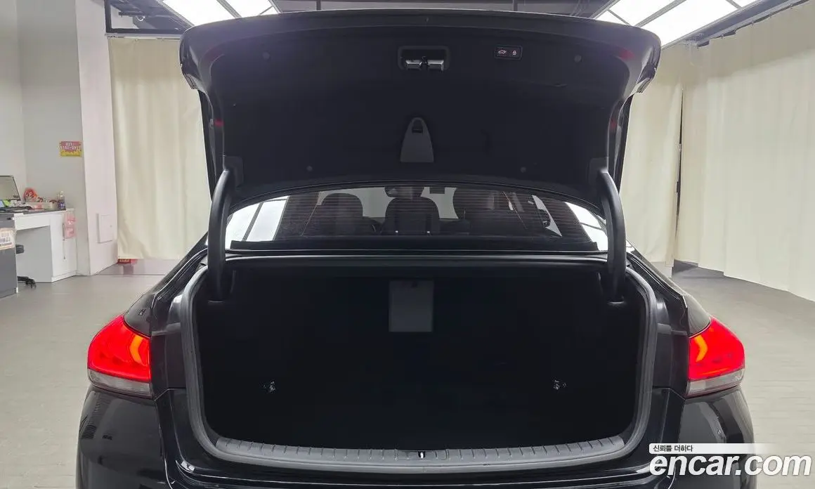 Genesis G80 2016 3.3 автомат (гидро), фото 20