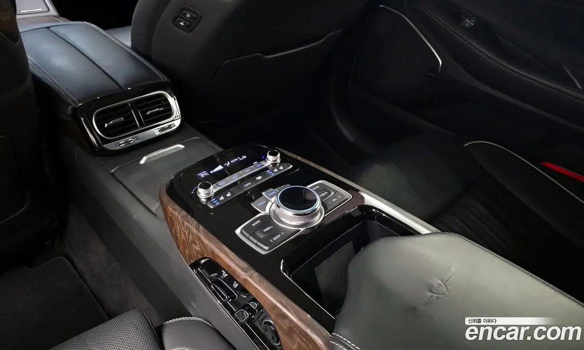 Genesis G90 2019 5.0 автомат (гидро), фото 18