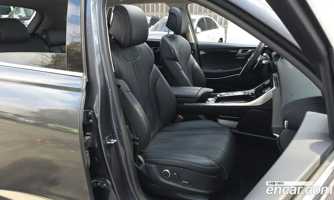 Genesis GV80 2020 3.0 автомат (гидро), фото 12 Genesis GV80 2020 3.0 автомат (гидро), фото 12