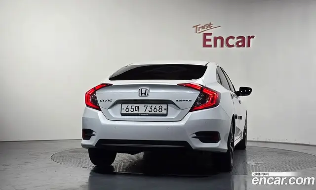 Honda Civic 2017 2.0 автомат (гидро), миниатюра 4