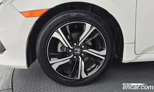 Honda Civic 2017 2.0 автомат (гидро), миниатюра 5