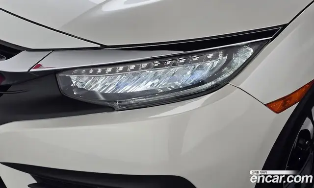 Honda Civic 2017 2.0 автомат (гидро), миниатюра 8