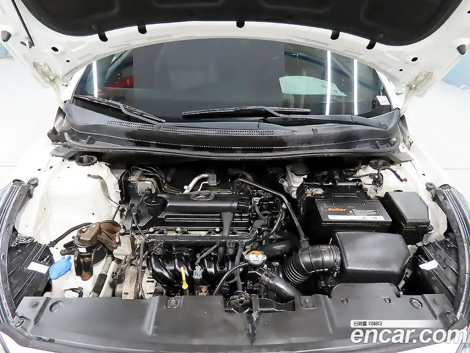 Hyundai Accent 2013 1.4 автомат (гидро), фото 19