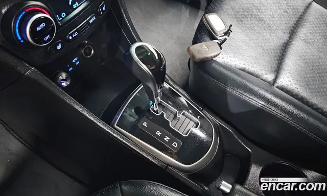 Hyundai Accent 2016 1.6 автомат (гидро), миниатюра 12