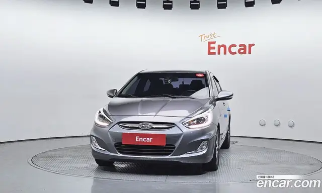 Hyundai Accent 2016 1.6 автомат (гидро), миниатюра 3