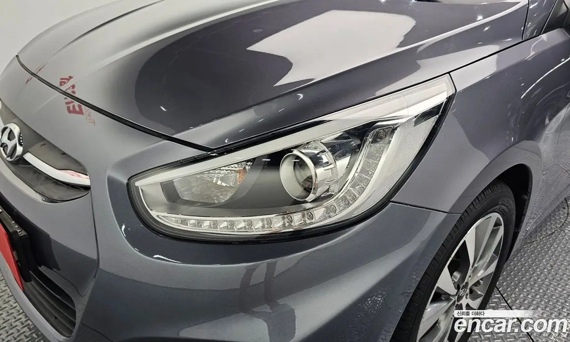 Hyundai Accent 2016 1.6 автомат (гидро), фото 8