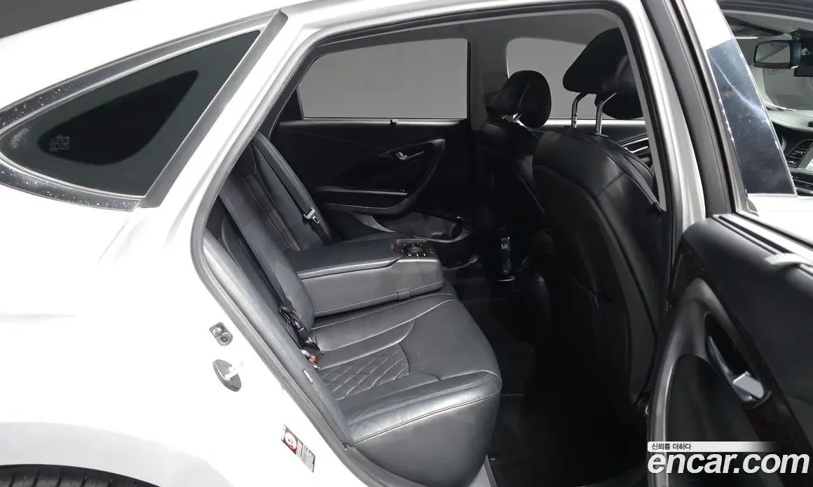 Hyundai Aslan 2015 3.3 автомат (гидро), фото 12