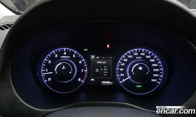 Hyundai Aslan 2015 3.3 автомат (гидро), миниатюра 8