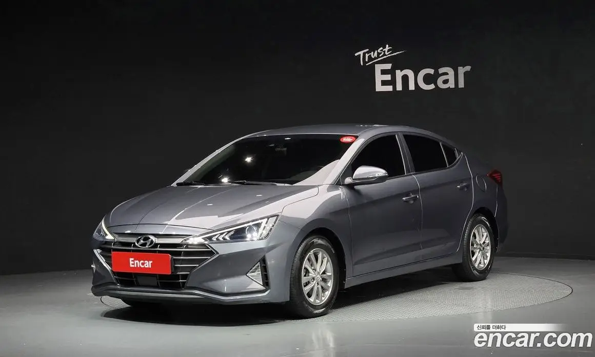 Hyundai Avante 2018 1.6 автомат (гидро), фото 1 Hyundai Avante 2018 1.6 автомат (гидро), фото 1