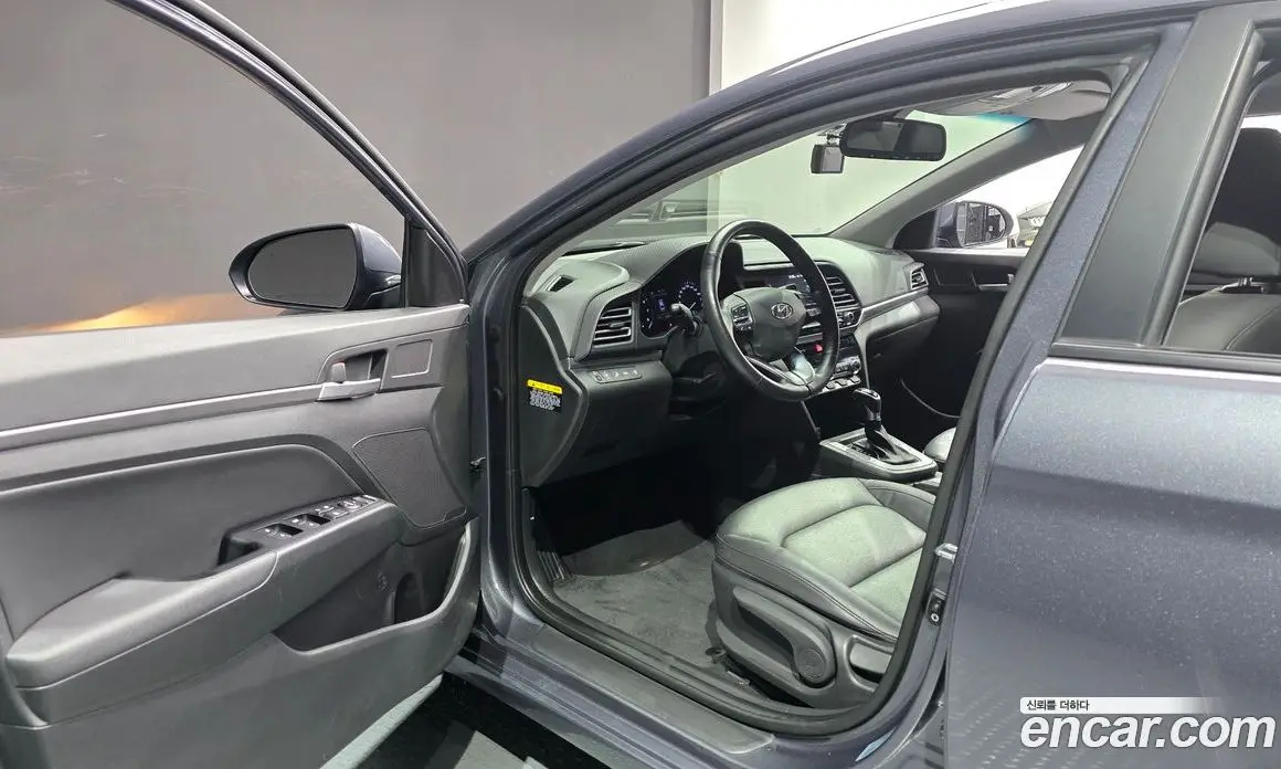 Hyundai Avante 2018 1.6 автомат (гидро), фото 13 Hyundai Avante 2018 1.6 автомат (гидро), фото 13