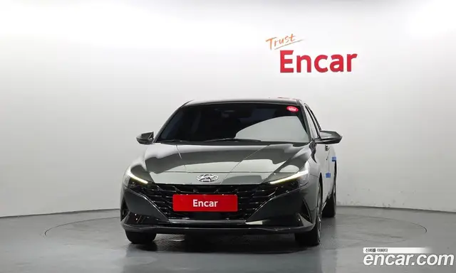 Hyundai Avante 2021 1.6 автомат (гидро), миниатюра 3