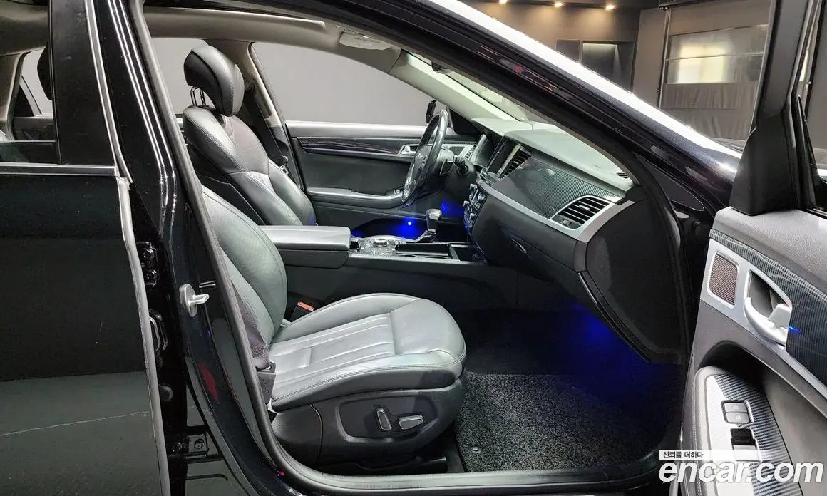 Hyundai Genesis 2014 3.3 автомат (гидро), фото 10