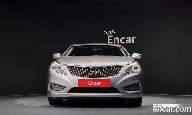 Hyundai Grandeur 2013 3.0 автомат (гидро), миниатюра 3 Hyundai Grandeur 2013 3.0 автомат (гидро), миниатюра 3