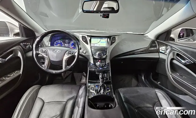 Hyundai Grandeur 2013 3.0 автомат (гидро), миниатюра 7 Hyundai Grandeur 2013 3.0 автомат (гидро), миниатюра 7
