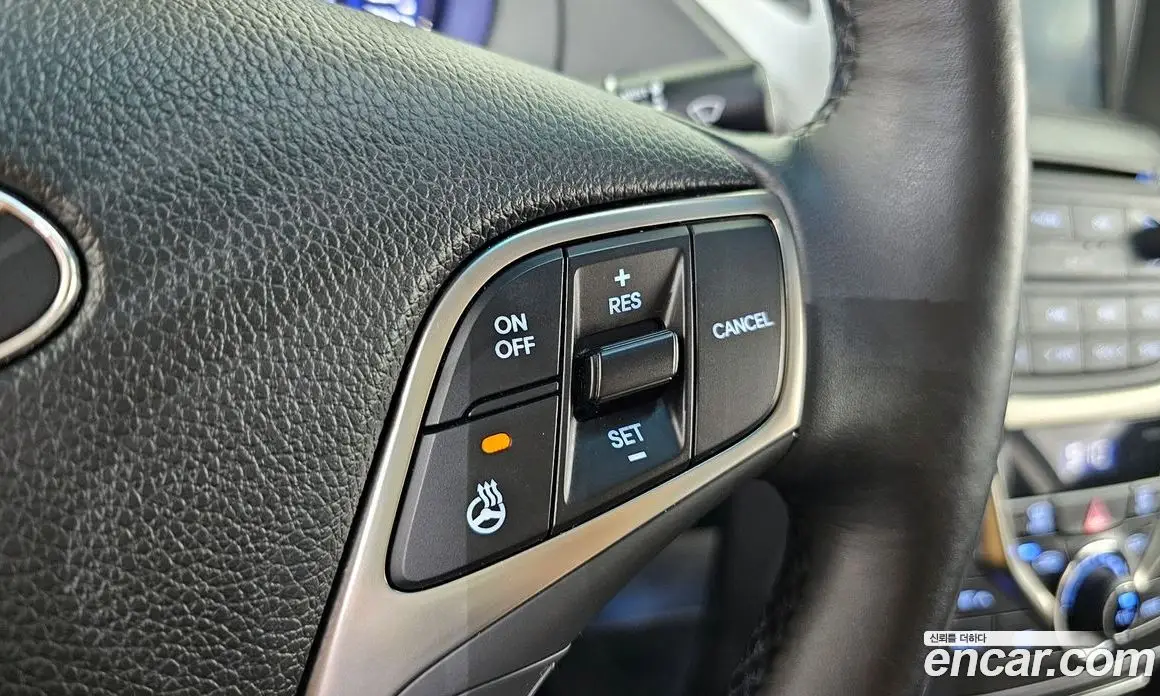 Hyundai Grandeur 2014 2.4 автомат (гидро), фото 17 Hyundai Grandeur 2014 2.4 автомат (гидро), фото 17