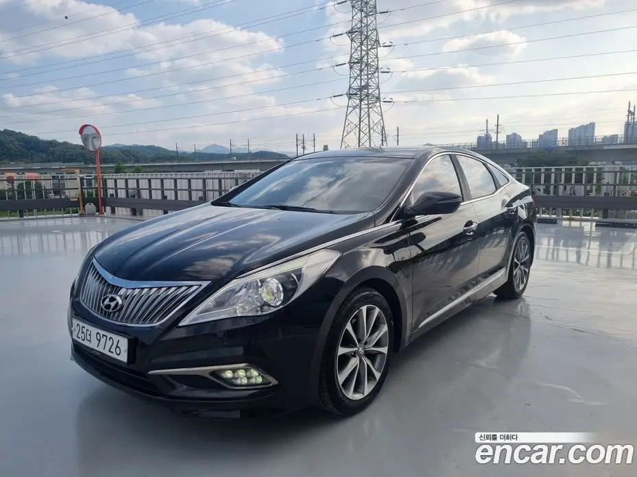 Hyundai Grandeur 2014 3.0 автомат (гидро), фото 1