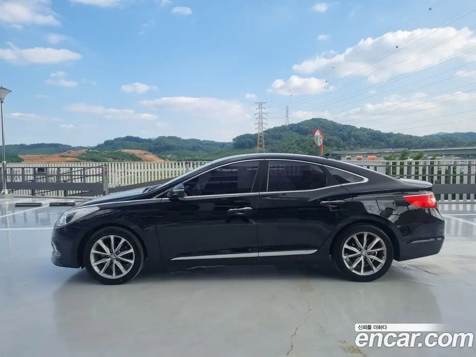 Hyundai Grandeur 2014 3.0 автомат (гидро), фото 2