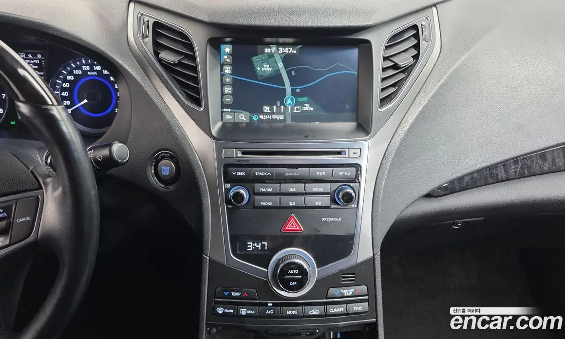 Hyundai Grandeur 2015 2.4 автомат (гидро), фото 15 Hyundai Grandeur 2015 2.4 автомат (гидро), фото 15