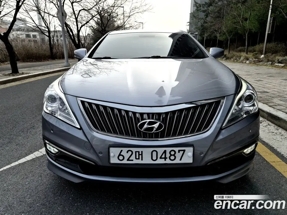 Hyundai Grandeur 2016 2.4 автомат (гидро), фото 2 Hyundai Grandeur 2016 2.4 автомат (гидро), фото 2