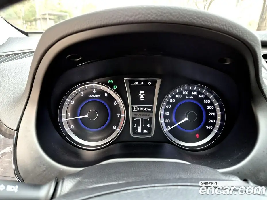 Hyundai Grandeur 2016 2.4 автомат (гидро), фото 14 Hyundai Grandeur 2016 2.4 автомат (гидро), фото 14