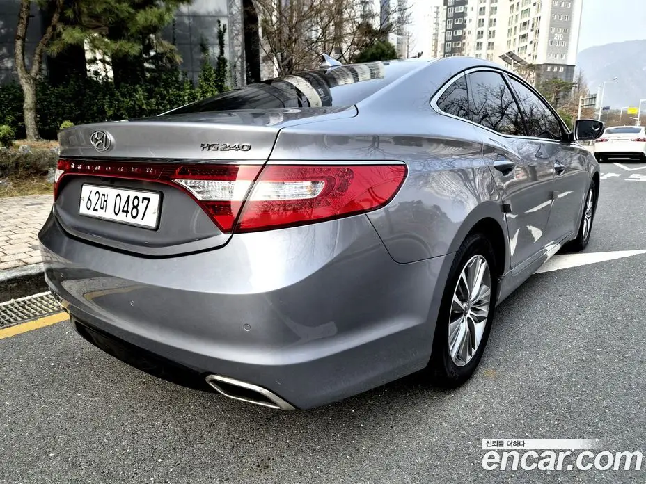 Hyundai Grandeur 2016 2.4 автомат (гидро), фото 4 Hyundai Grandeur 2016 2.4 автомат (гидро), фото 4