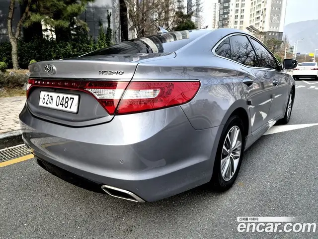 Hyundai Grandeur 2016 2.4 автомат (гидро), миниатюра 4 Hyundai Grandeur 2016 2.4 автомат (гидро), миниатюра 4