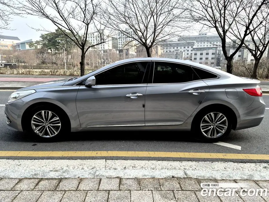Hyundai Grandeur 2016 2.4 автомат (гидро), фото 7 Hyundai Grandeur 2016 2.4 автомат (гидро), фото 7