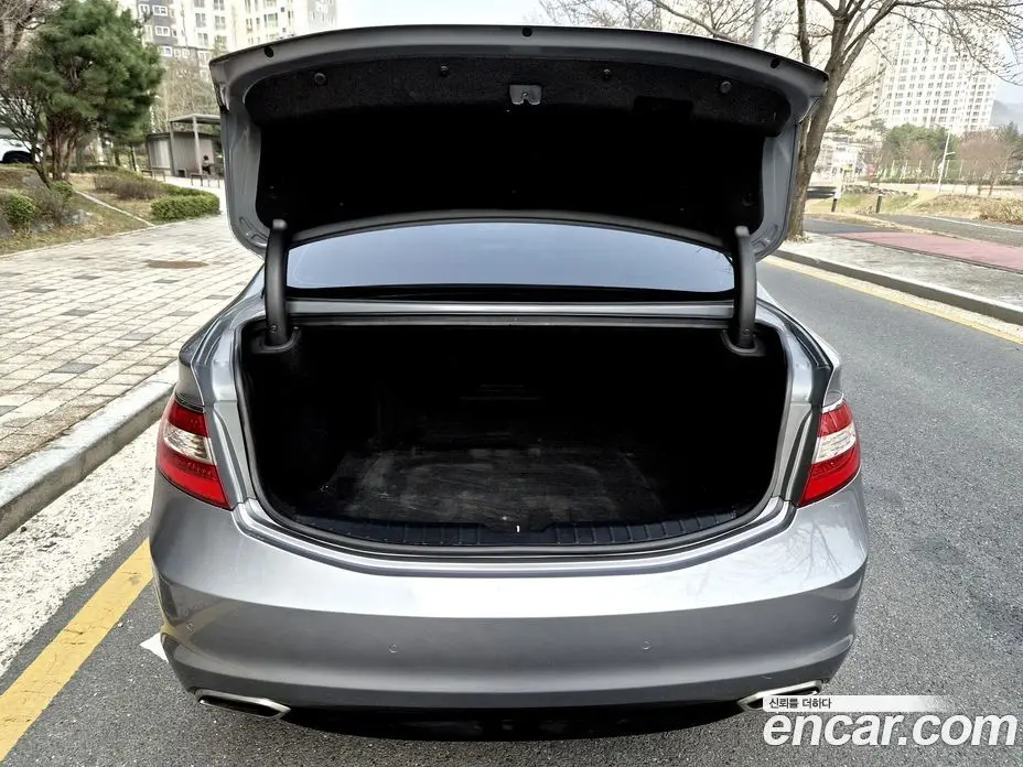 Hyundai Grandeur 2016 2.4 автомат (гидро), фото 8 Hyundai Grandeur 2016 2.4 автомат (гидро), фото 8